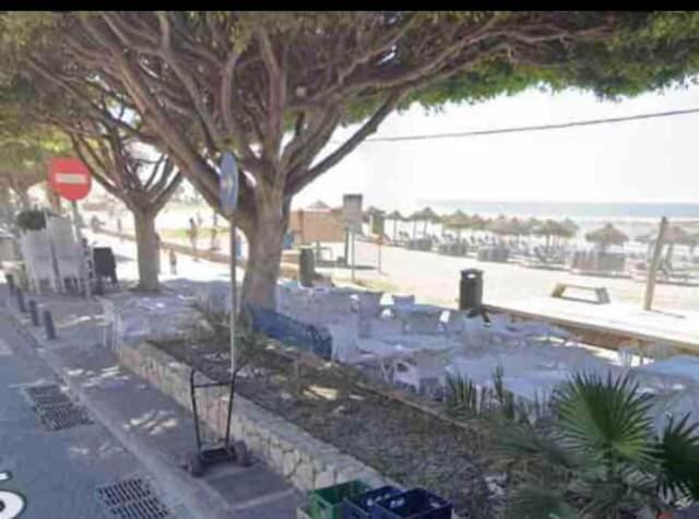 Apartamento En Primera Linea De Playa El Palo Μάλαγα Εξωτερικό φωτογραφία