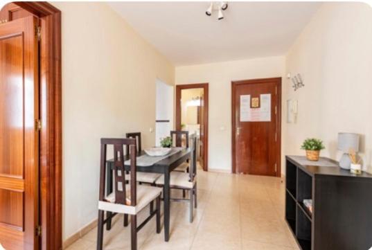 Apartamento En Primera Linea De Playa El Palo Μάλαγα Εξωτερικό φωτογραφία
