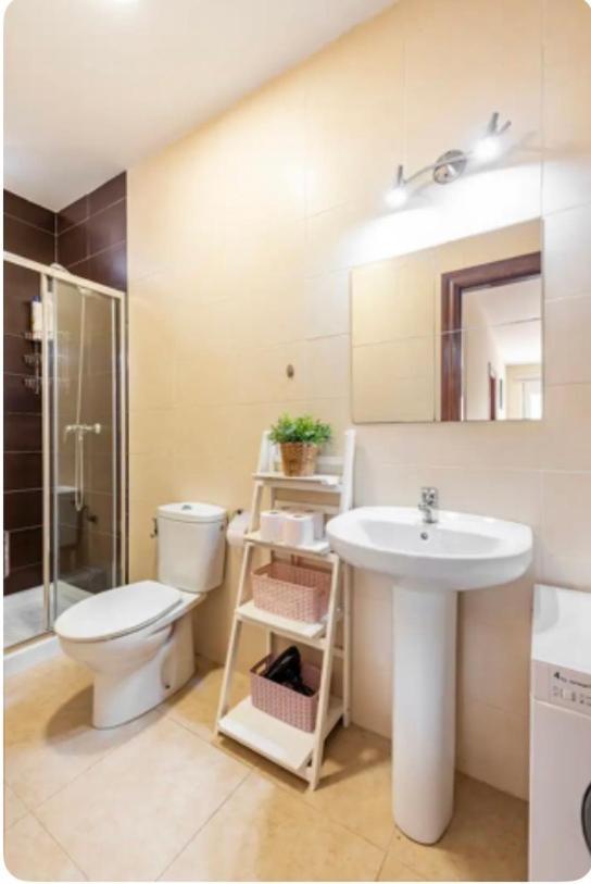 Apartamento En Primera Linea De Playa El Palo Μάλαγα Εξωτερικό φωτογραφία